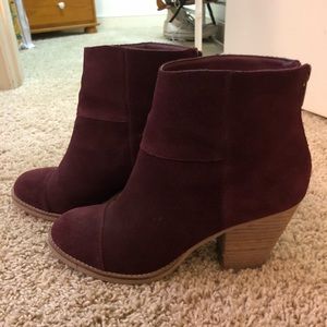 Steve Madden Suede Booties